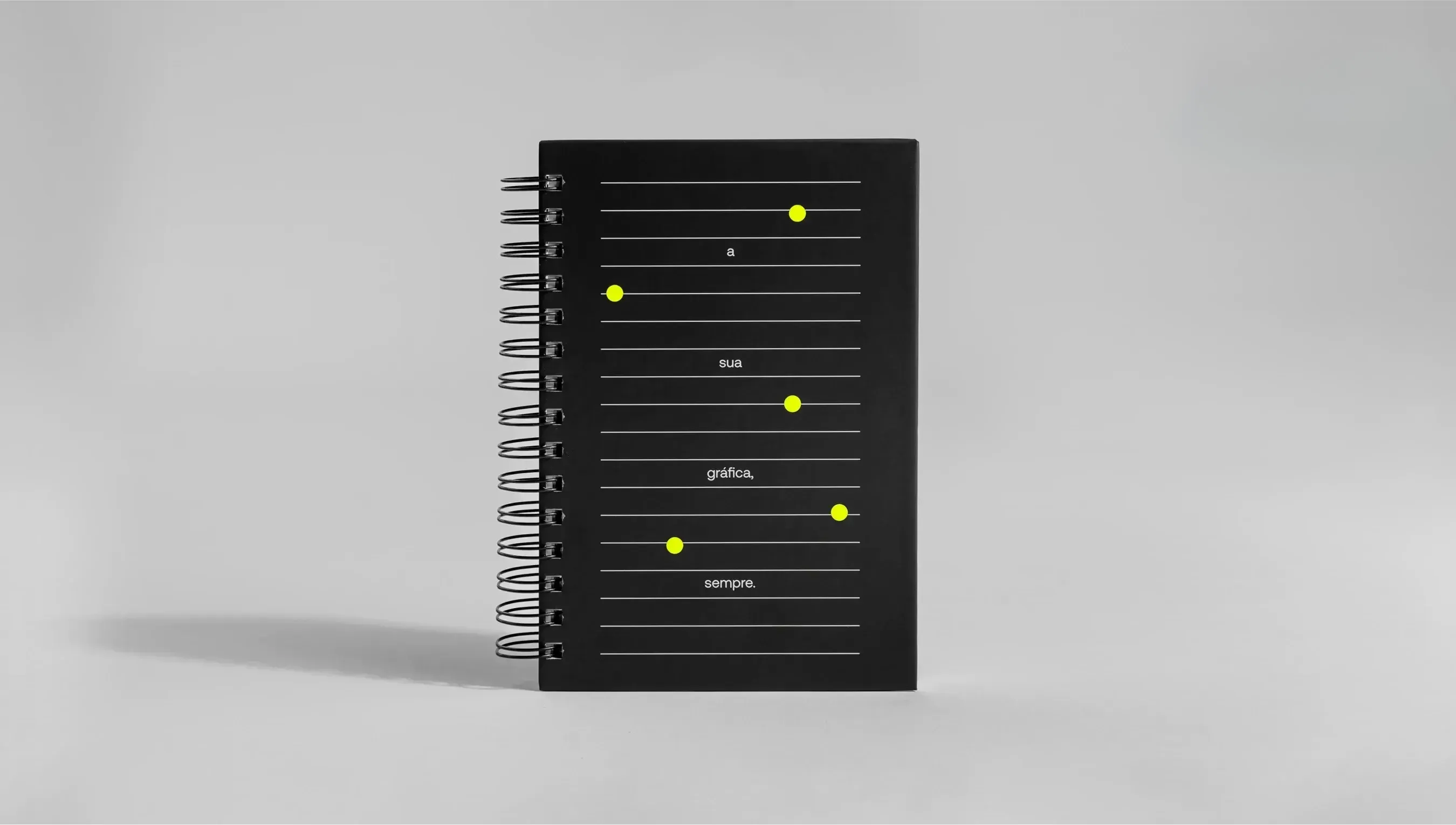 Agenda permanente em verniz