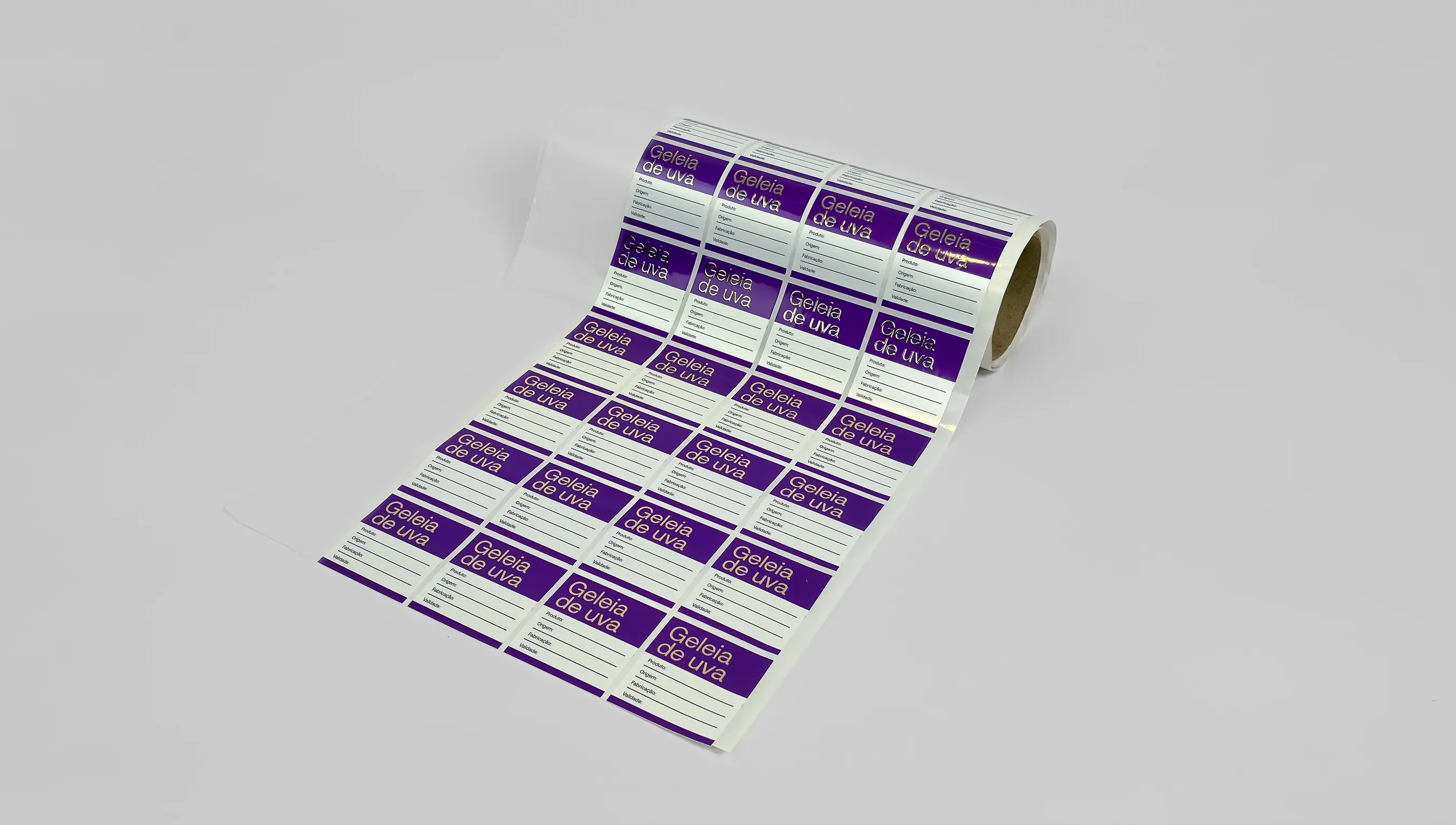 Bobina de etiquetas personalizadas com hot stamping