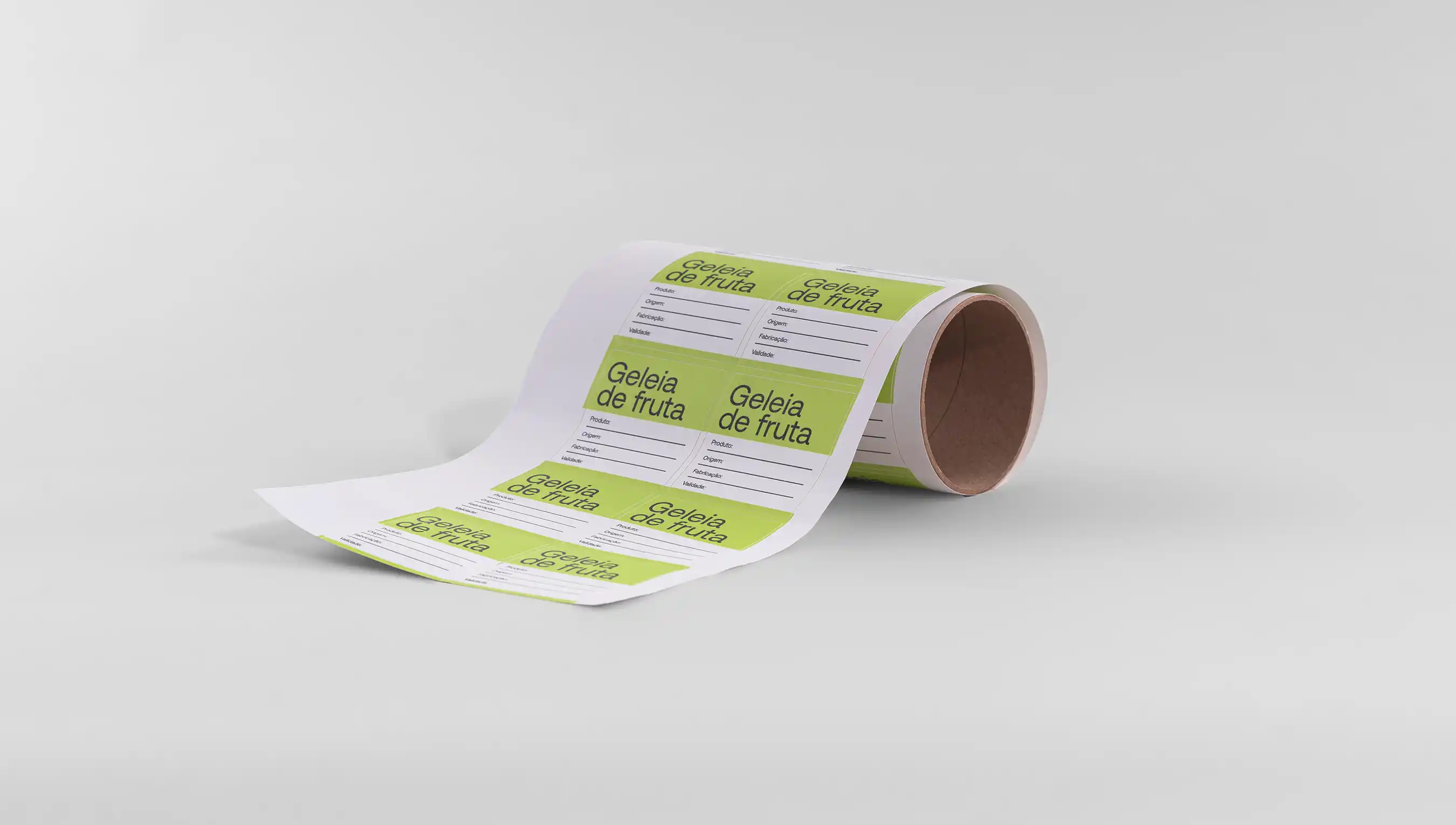 Rolo com rótulo retangular personalizado.