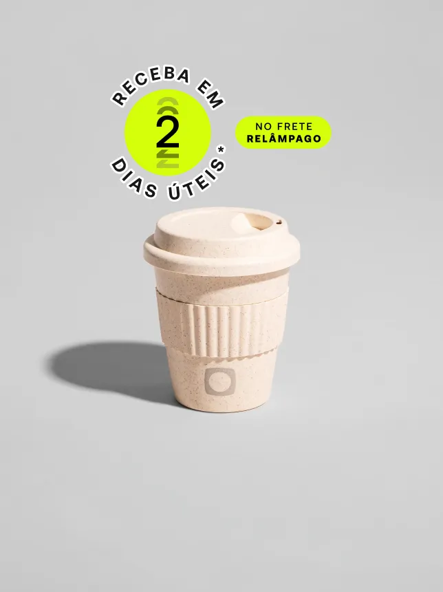 Copo para Viagem 380ml: prático e moderno, ideal para acompanhar seu dia a dia com estilo e manter suas bebidas sempre quentinhas. *Confira as condições de entrega na descrição abaixo.