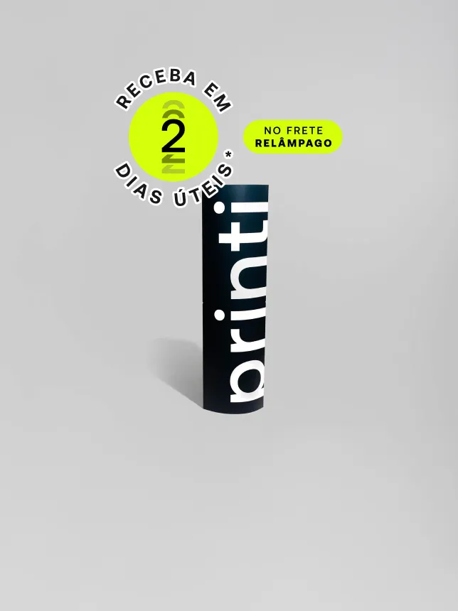 Totem expositor versátil para promover, divulgar e sinalizar; modelos triedro ou quadriedo, ideal para destacar sua marca. *Confira as condições de entrega na descrição abaixo.